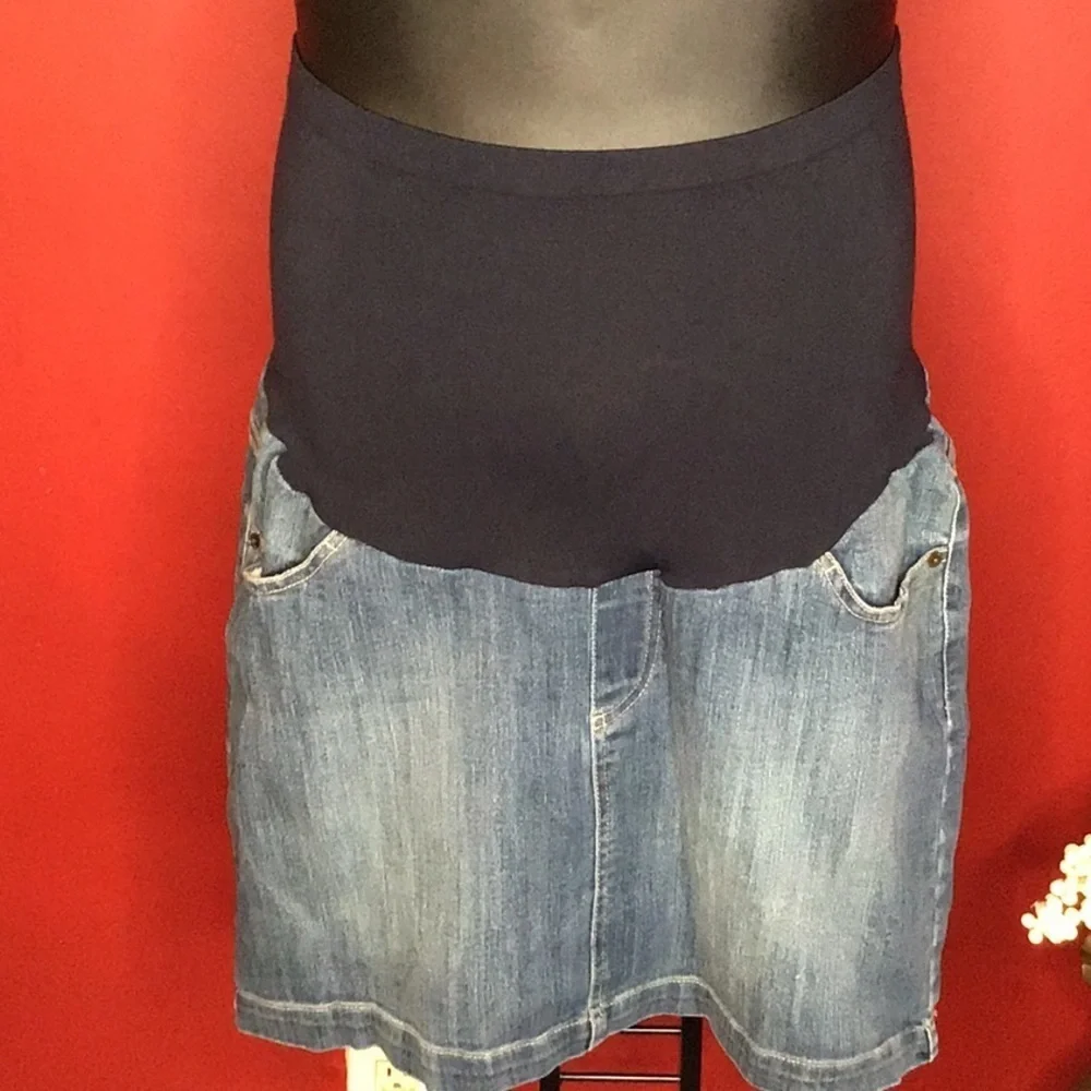 Motherhood Maternity body 73%